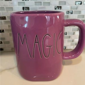 Rae Dunn Magic Mug